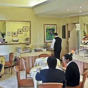 Otel Lloyd