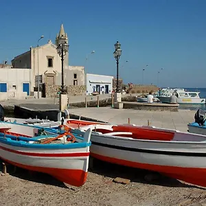 https://lipari-by-the-beach.sicilyhotelsitaly.net